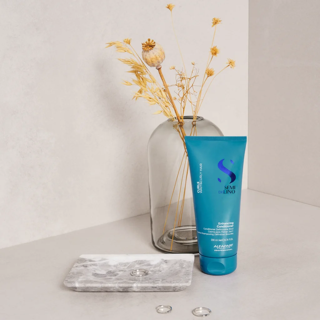 SEMI_DI_LINO_2023_Curls_Enhancing_Conditioner_PF020612_02.png